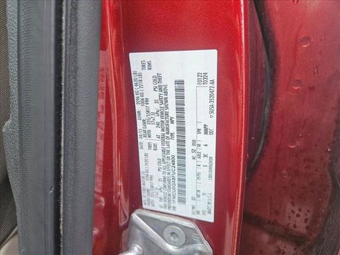 Used 2015 Ford Escape SE w/ Equipment Group 201A FWD image 15