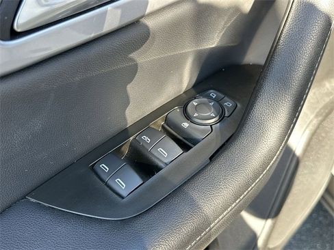 Used 2023 Chevrolet Blazer LT w/ Driver Confidence Package image 15