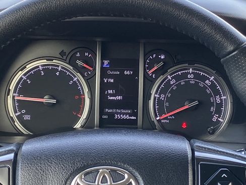 Certified 2024 Toyota 4Runner TRD Off-Road image 21