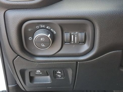 Used 2023 RAM 1500 Laramie AWD/4WD image 24