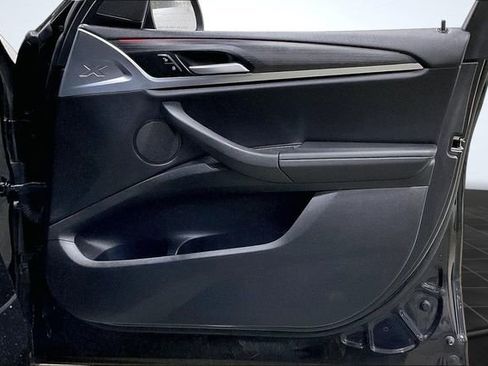 Used 2022 BMW X3 xDrive30i w/ Premium Package 2 image 23