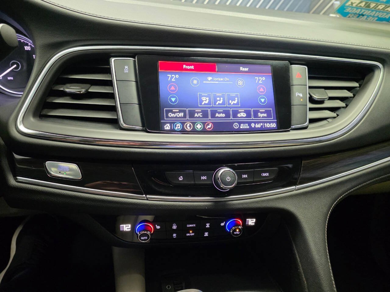 Used 2020 Buick Enclave Essence FWD image 22