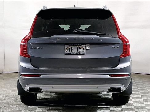 Used 2016 Volvo XC90 T6 Momentum w/ Momentum Plus Package AWD/4WD image 3