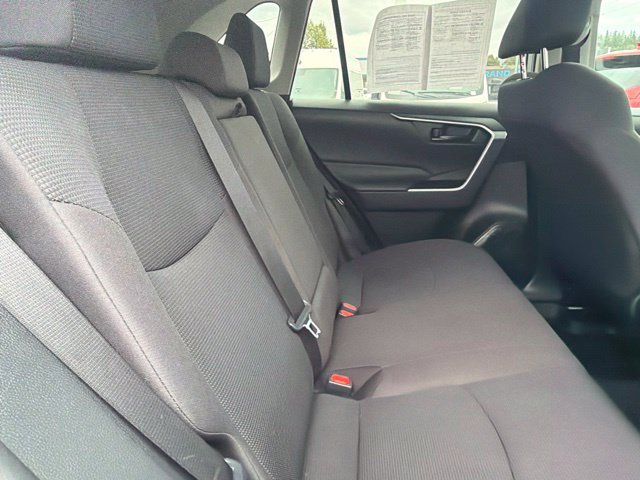 Used 2022 Toyota RAV4 LE AWD/4WD image 13