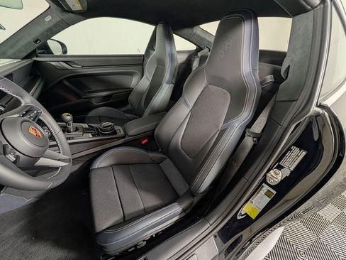 Certified 2026 Porsche 911 GT3 RWD image 5