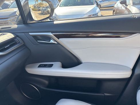 Used 2019 Lexus RX 350 FWD w/ Navigation Package image 21