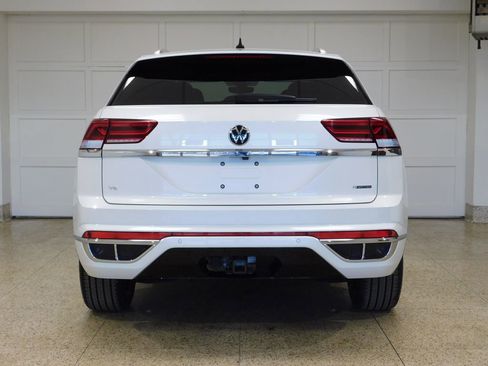 Used 2023 Volkswagen Atlas Cross Sport SEL Premium R-Line image 5