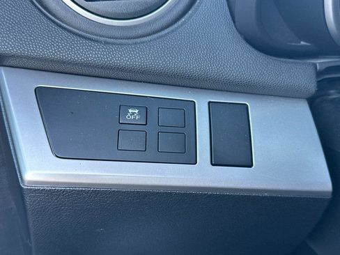 Used 2012 MAZDA MAZDA3 i Touring image 25