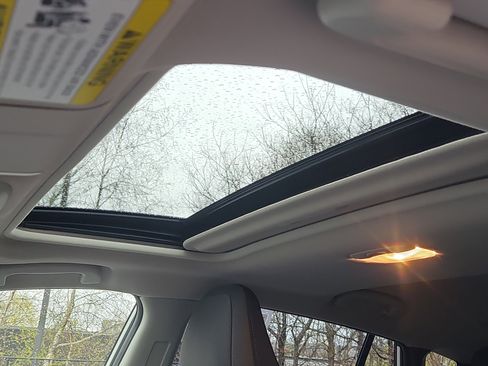 Certified 2025 Subaru Crosstrek 2.0i Premium image 8