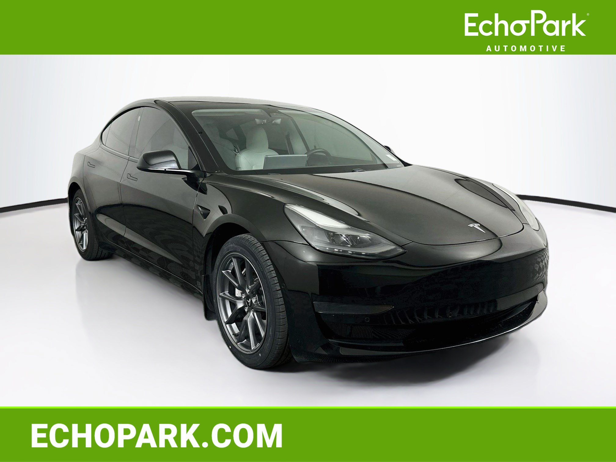 Used 2021 Tesla Model 3 Standard Range Plus RWD image 1