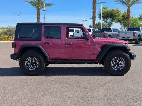 Used 2024 Jeep Wrangler Rubicon w/ Technology Group image 7