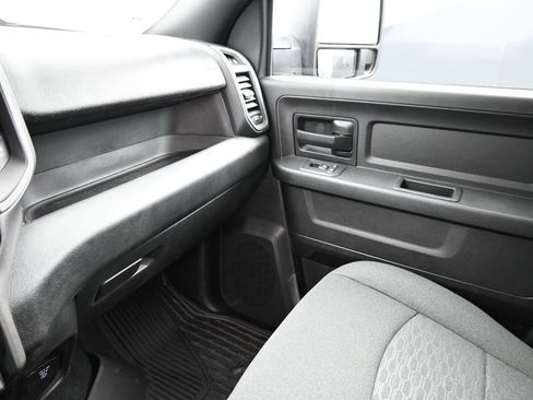 New 2026 RAM 2500 Warlock AWD/4WD image 18