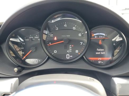 Used 2019 Porsche 718 Boxster image 24