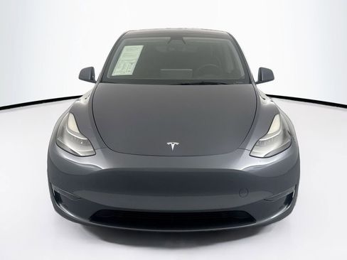 Used 2022 Tesla Model Y Performance AWD/4WD image 2