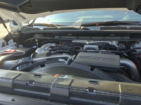 New 2025 GMC Sierra 3500 Denali Ultimate image 31