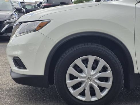 Used 2015 Nissan Rogue S AWD/4WD image 6
