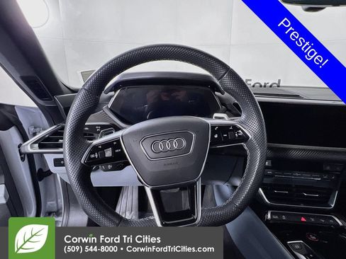 Used 2022 Audi e-tron GT Prestige w/ Prestige Package AWD/4WD image 7
