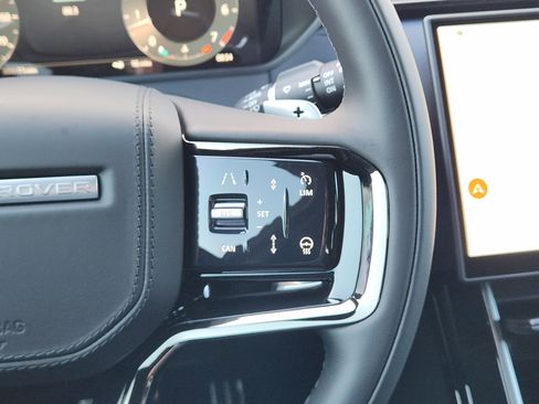 New 2026 Land Rover Range Rover Velar Dynamic SE image 29