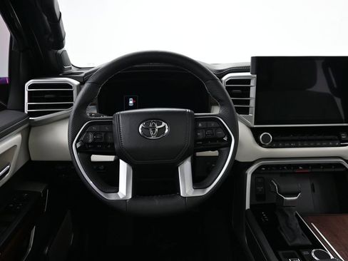 Used 2025 Toyota Sequoia Capstone image 12