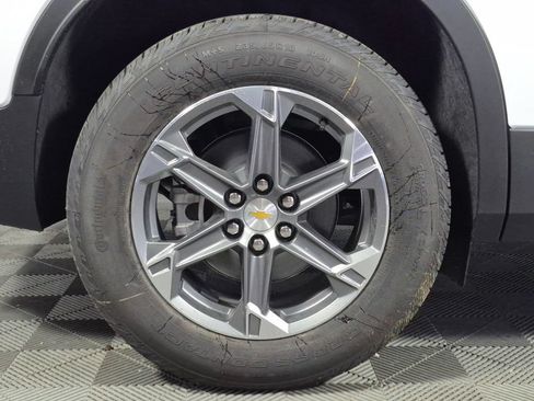 New 2026 Chevrolet Blazer LT w/ Convenience Package FWD image 28