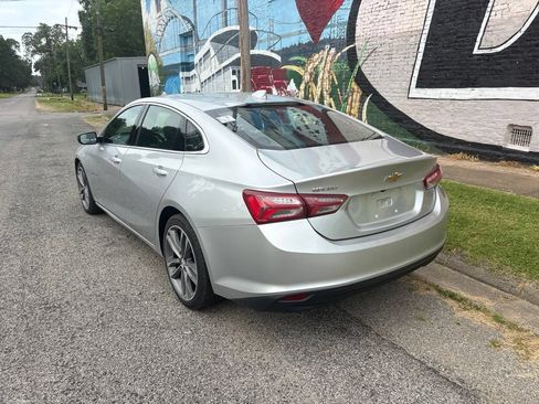 Used 2021 Chevrolet Malibu LT FWD image 5