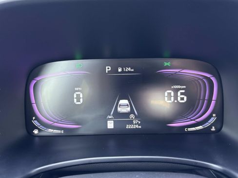 Used 2025 Kia Soul LX w/ LX Technology Package FWD image 36
