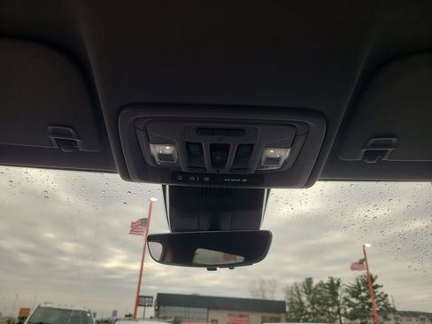 Used 2023 Chevrolet Silverado 1500 LTZ w/ LTZ Premium Package image 39