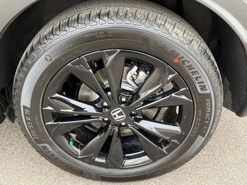 Certified 2026 Honda CR-V Sport Touring image 13