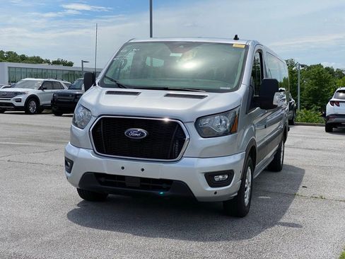 Used 2024 Ford Transit 350 XLT RWD image 3