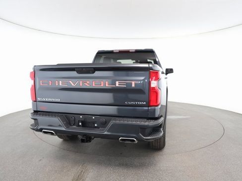 Used 2021 Chevrolet Silverado 1500 Custom w/ Safety Confidence Package image 15
