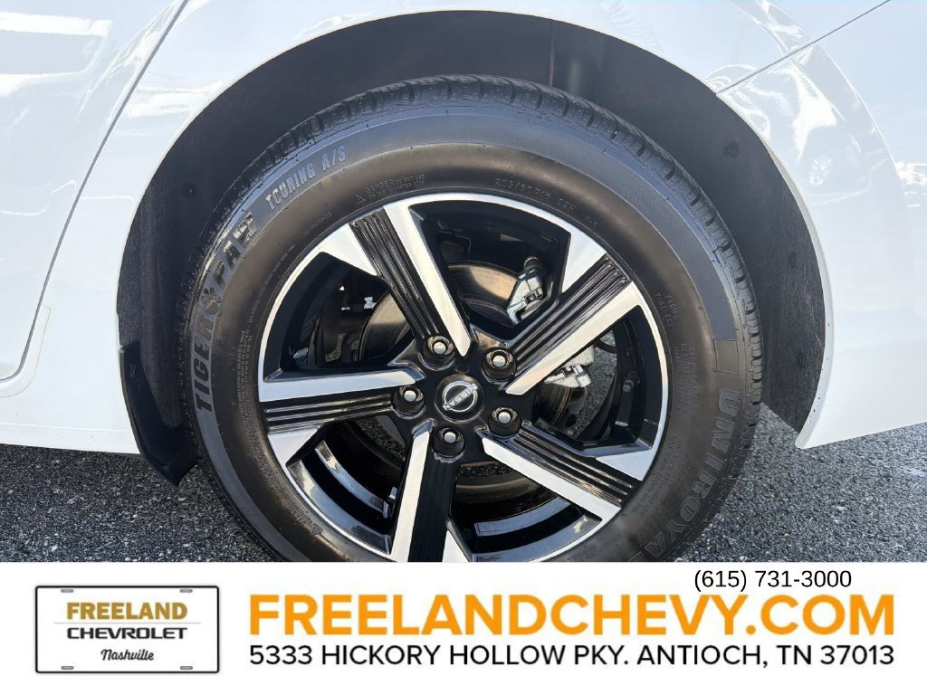 Used 2024 Nissan Sentra SV FWD image 12