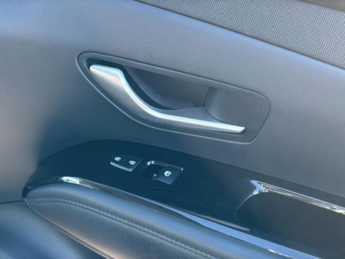 Certified 2024 Hyundai Tucson Limited image 39