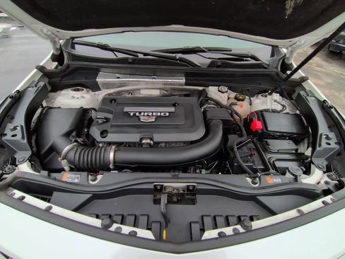 Used 2020 Cadillac XT4 Premium Luxury image 14