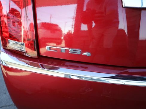 Used 2010 Cadillac CTS Luxury AWD/4WD image 6