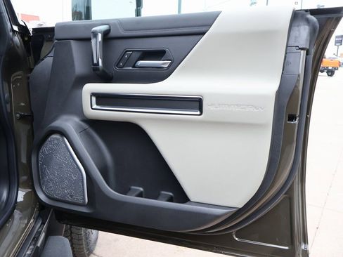 New 2026 GMC Hummer EV SUV AWD/4WD image 11