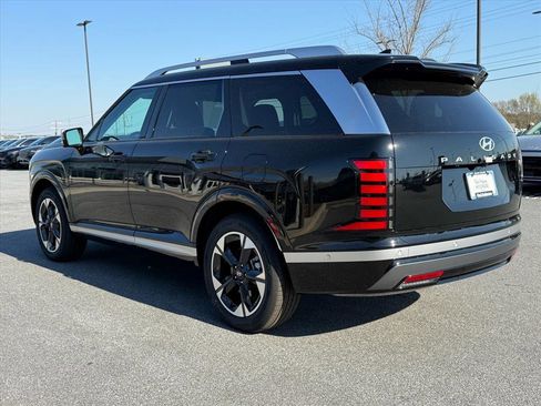 New 2026 Hyundai Palisade Limited FWD image 5