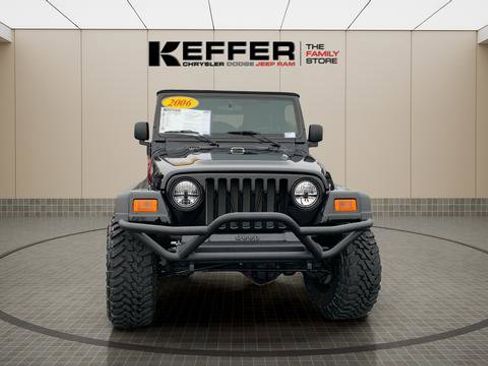 Used 2006 Jeep Wrangler Rubicon w/ Security Group image 8