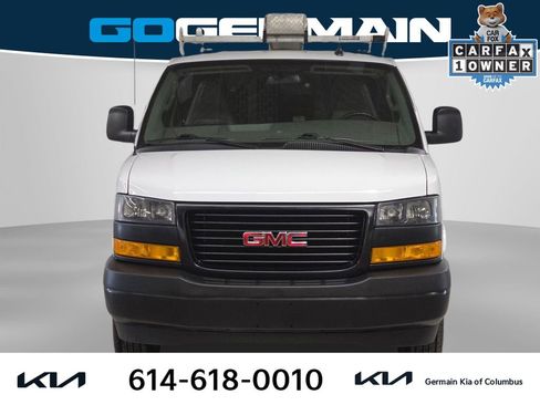 Used 2022 GMC Savana 2500 w/ Driver Convenience Package image 3