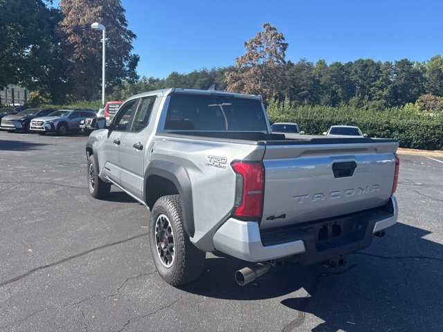 Used 2026 Toyota Tacoma TRD Off-Road AWD/4WD image 7