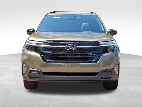 Used 2025 Subaru Forester Touring w/ Popular Package - Touring AWD/4WD image 2