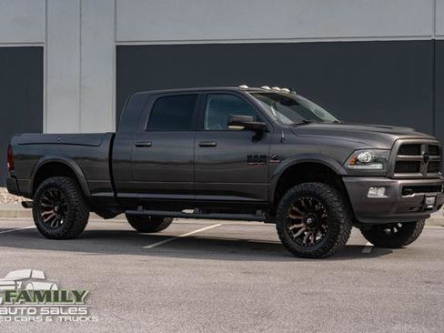 Used 2017 RAM 2500 Laramie w/ Sport Appearance Group AWD/4WD image 15