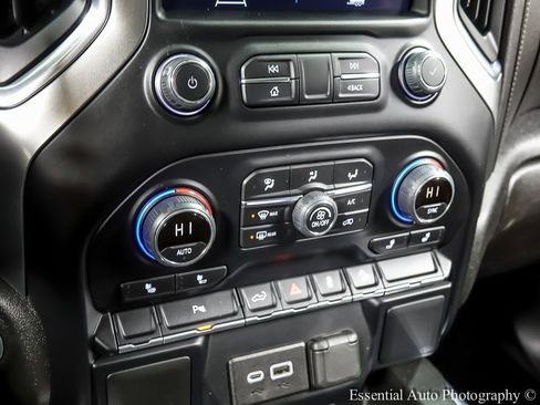 Used 2022 Chevrolet Silverado 1500 LT Trail Boss w/ Safety Package image 17