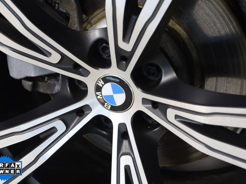 Used 2023 BMW 330i xDrive Sedan image 18