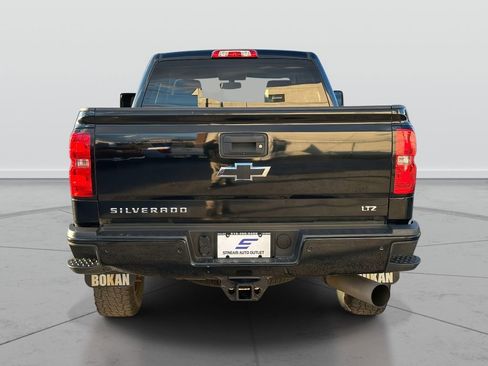 Used 2018 Chevrolet Silverado 2500 LTZ w/ Midnight Edition AWD/4WD image 6