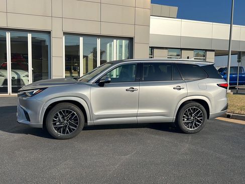 New 2026 Lexus TX 350 AWD image 3