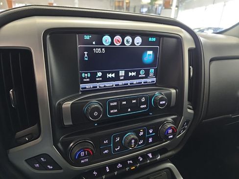 Used 2019 GMC Sierra 3500 SLT w/ Duramax Plus Package image 18