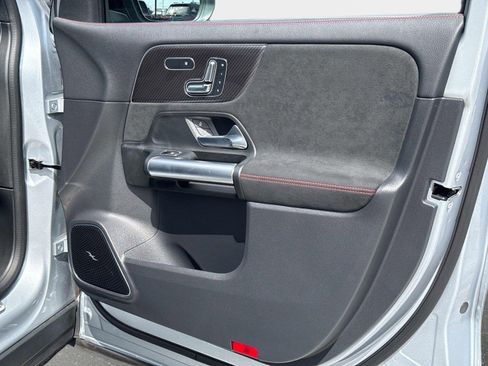 Used 2025 Mercedes-Benz GLA 35 AMG 4MATIC image 24