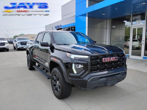 Used 2023 GMC Canyon Elevation AWD/4WD image 1