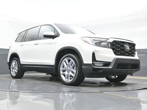 Certified 2024 Honda Passport EX-L image 27