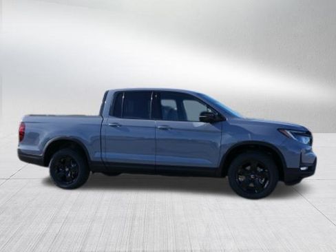 New 2026 Honda Ridgeline Black Edition image 2